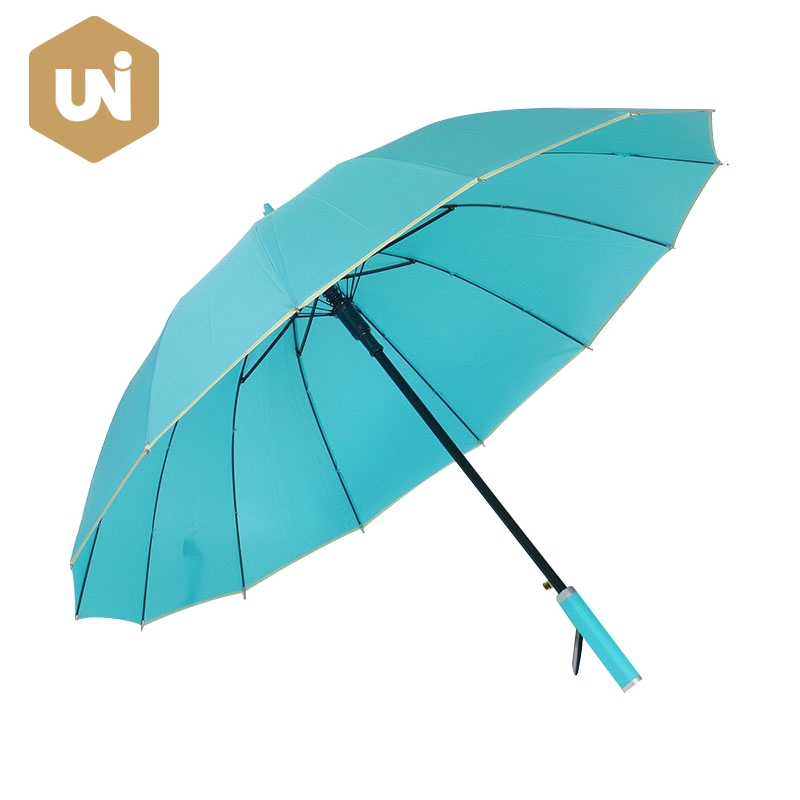 Wéi wielen ech e Regenschirm?